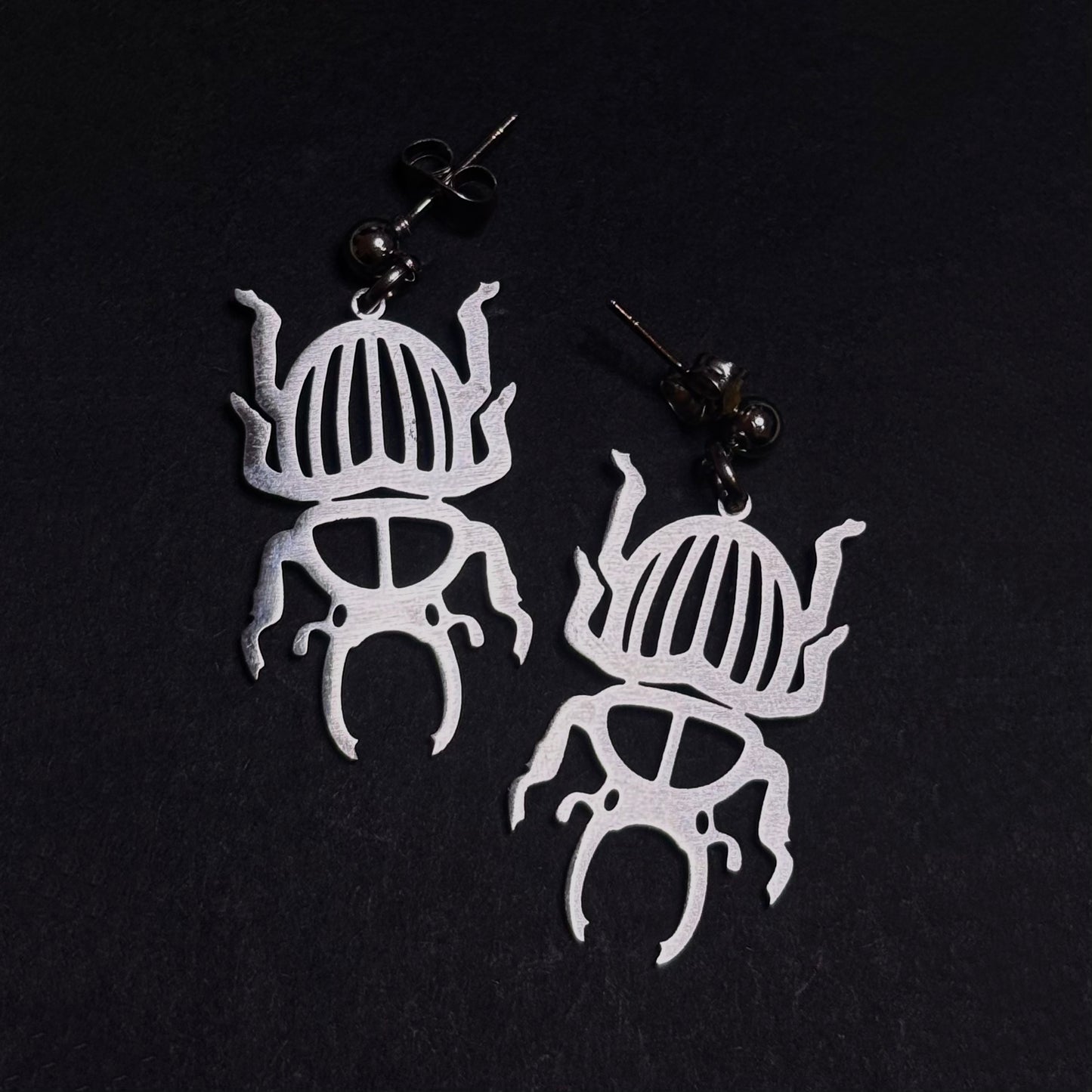 “BEETLE” EARRINGS