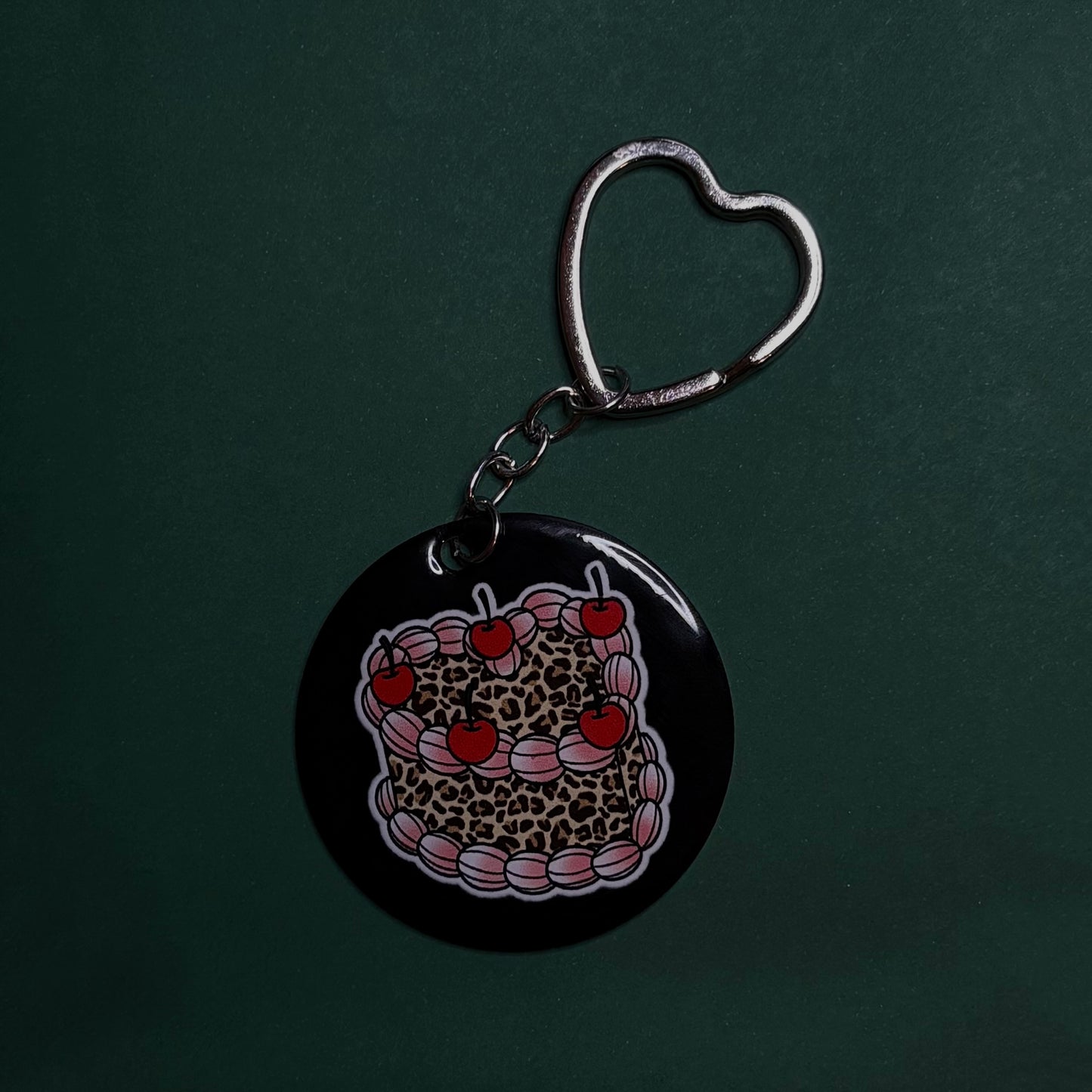 LEOPARD CAKE KEYRING