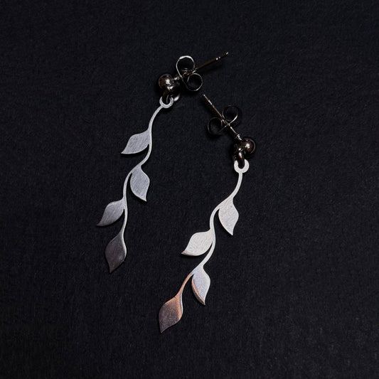 “FALLEN VINE” EARRINGS