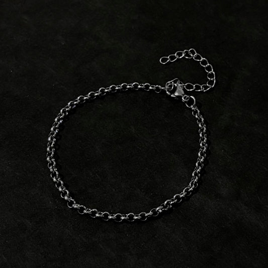 “SILVER LOOP” BRACELET